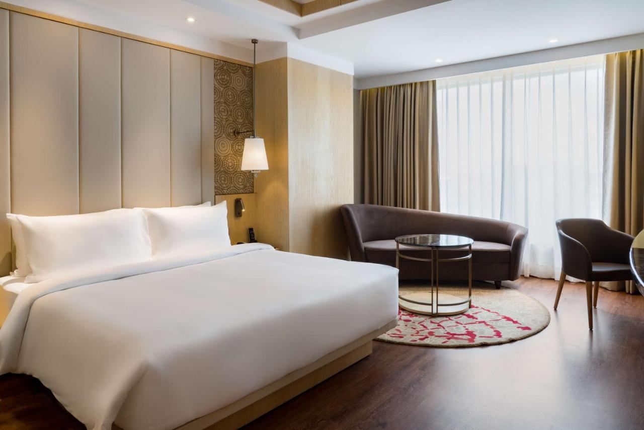 Radisson Bhopal Ξενοδοχείο Εξωτερικό φωτογραφία