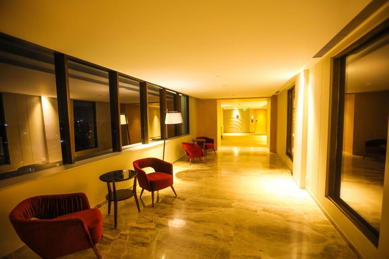 Radisson Bhopal Ξενοδοχείο Εξωτερικό φωτογραφία