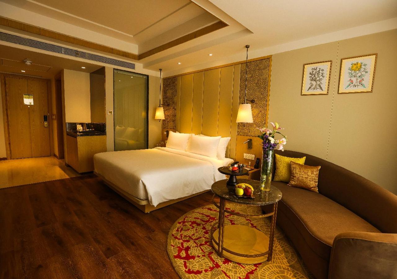 Radisson Bhopal Ξενοδοχείο Εξωτερικό φωτογραφία