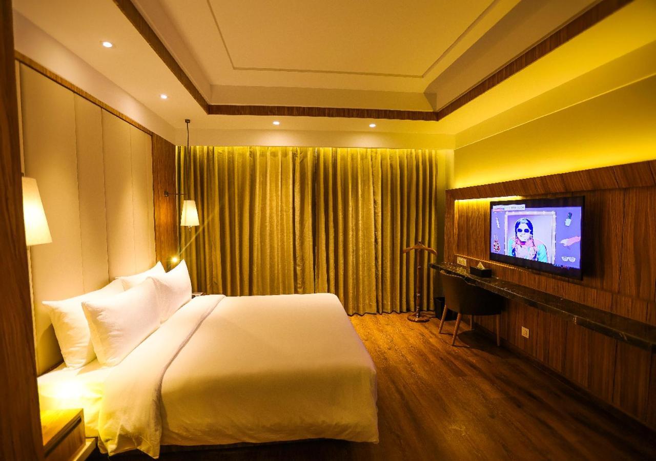 Radisson Bhopal Ξενοδοχείο Εξωτερικό φωτογραφία