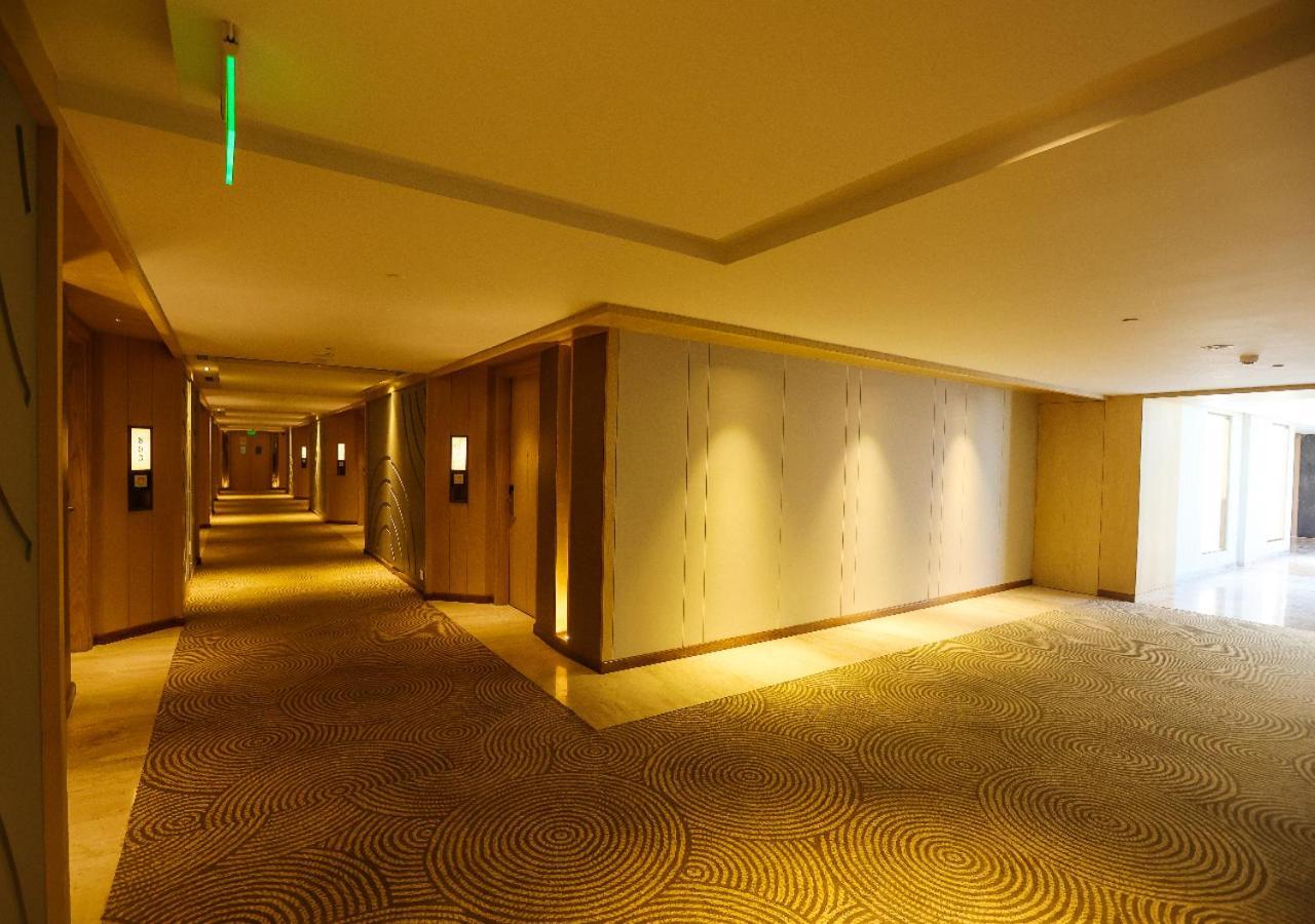 Radisson Bhopal Ξενοδοχείο Εξωτερικό φωτογραφία