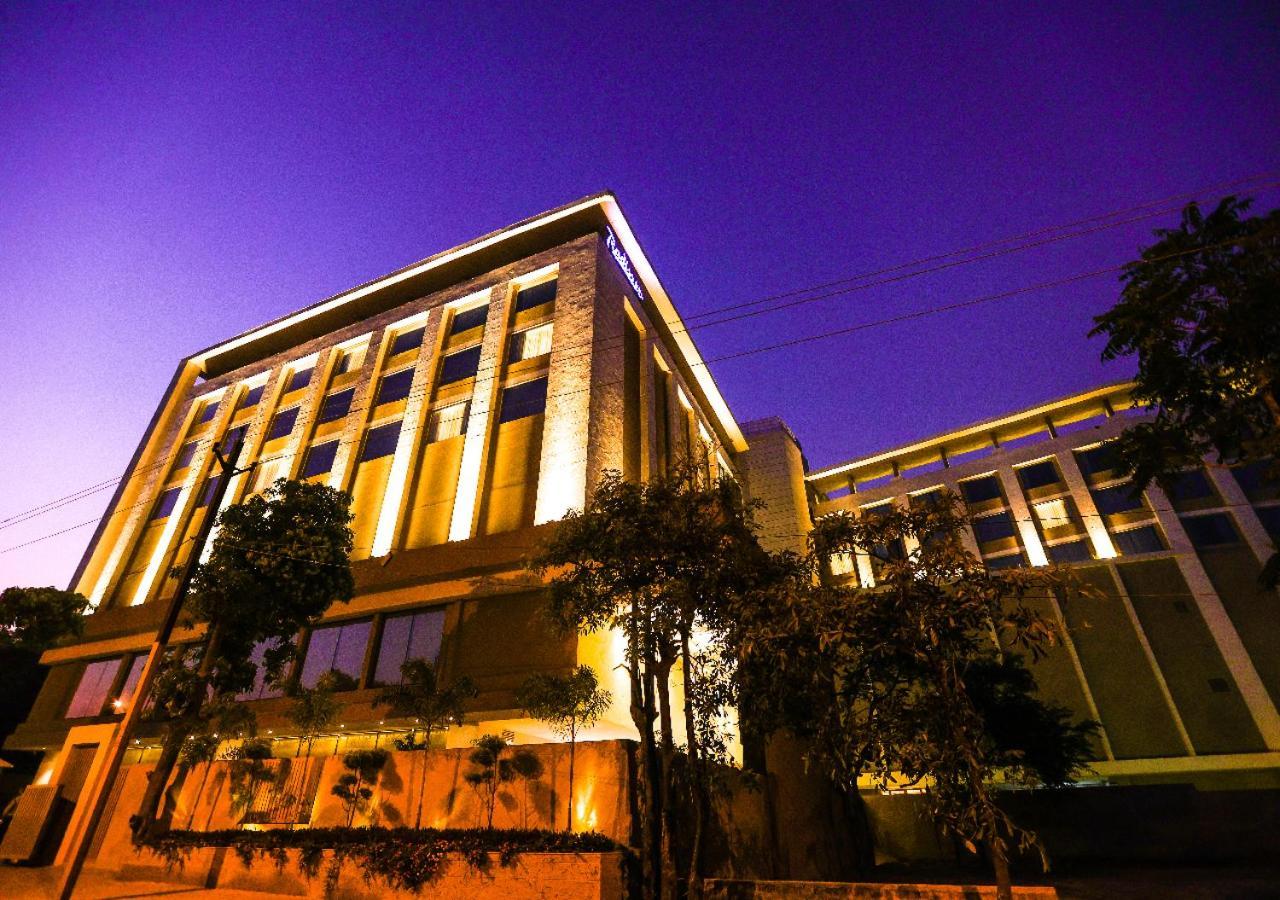 Radisson Bhopal Ξενοδοχείο Εξωτερικό φωτογραφία