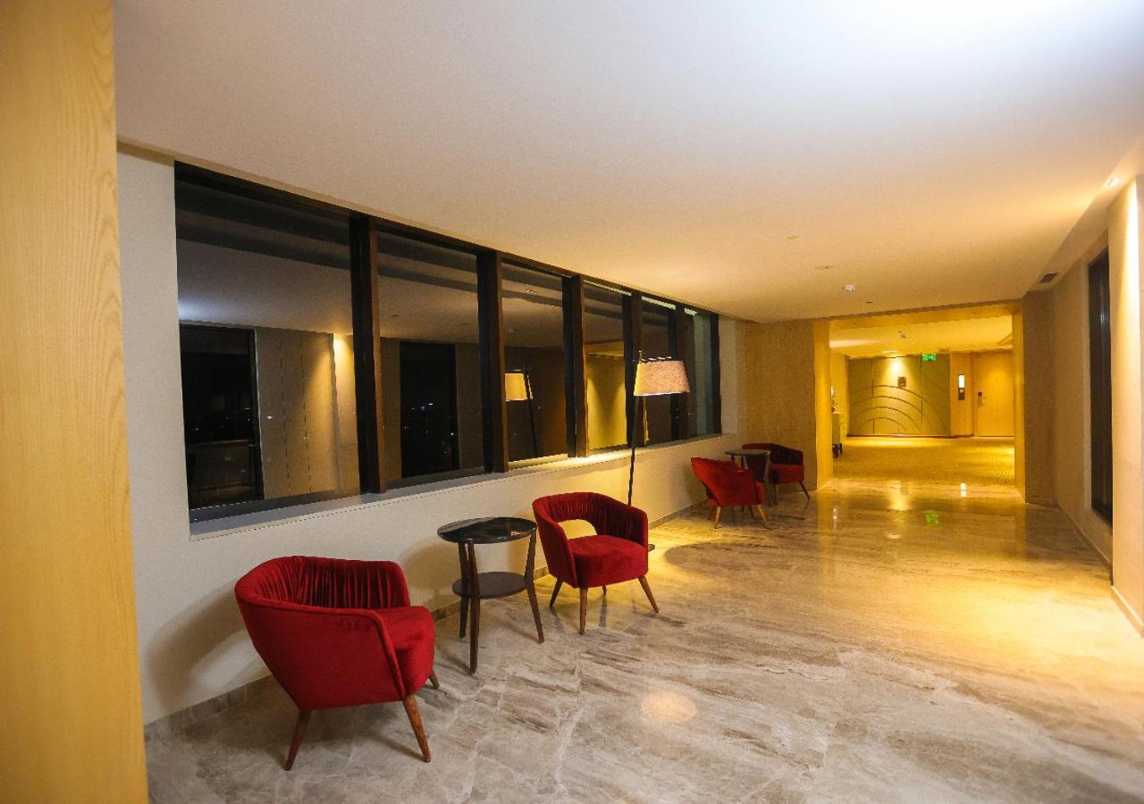 Radisson Bhopal Ξενοδοχείο Εξωτερικό φωτογραφία