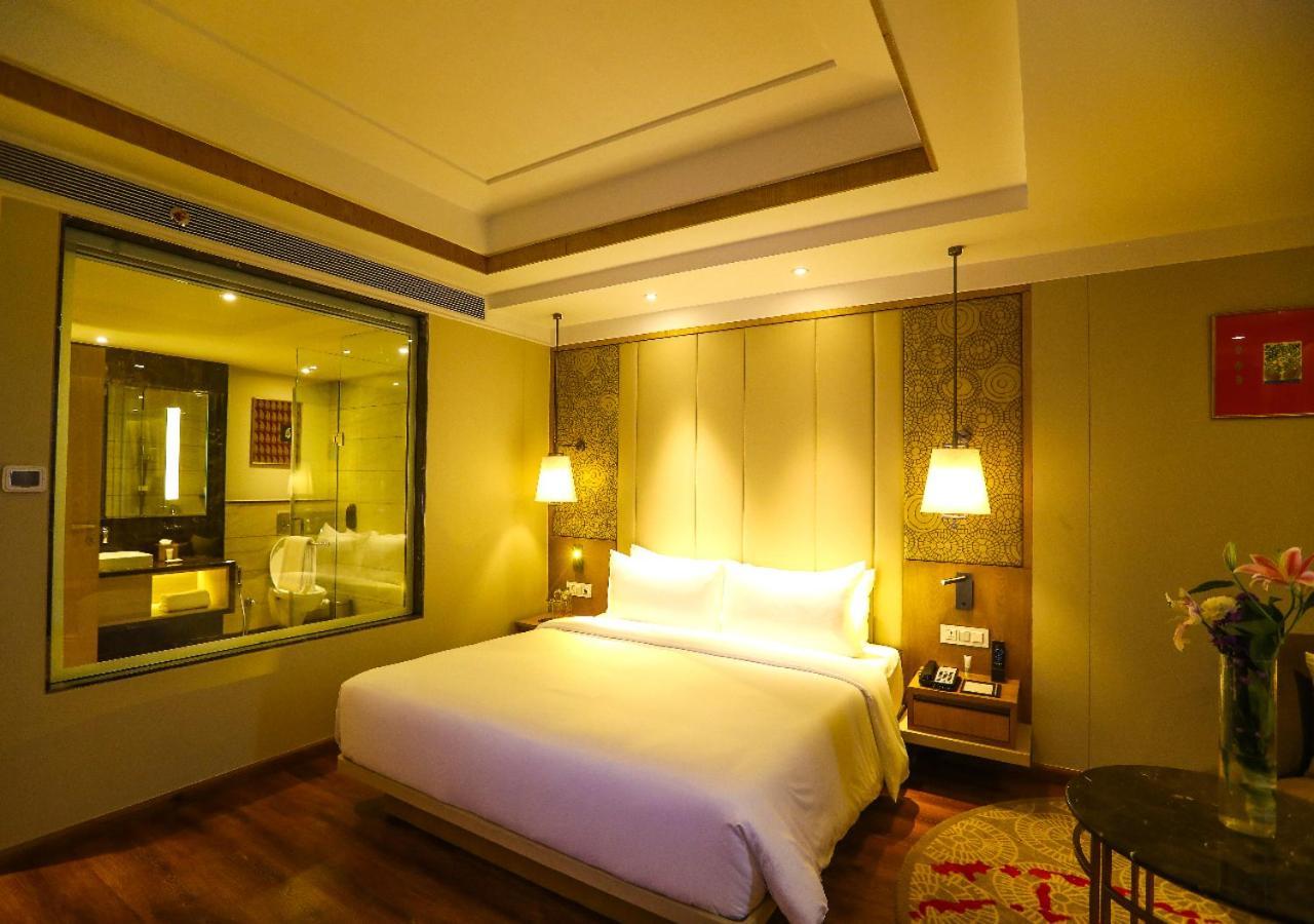 Radisson Bhopal Ξενοδοχείο Εξωτερικό φωτογραφία