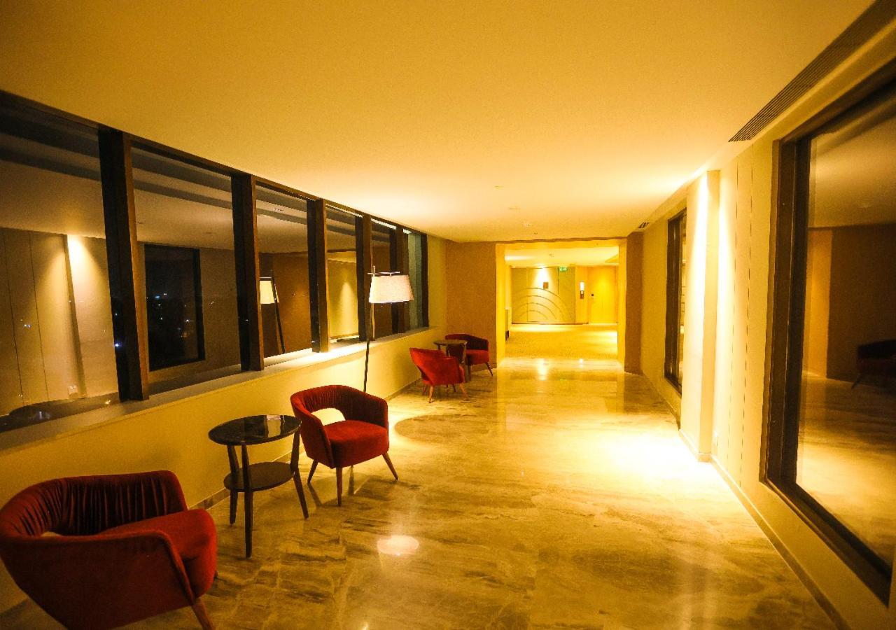 Radisson Bhopal Ξενοδοχείο Εξωτερικό φωτογραφία