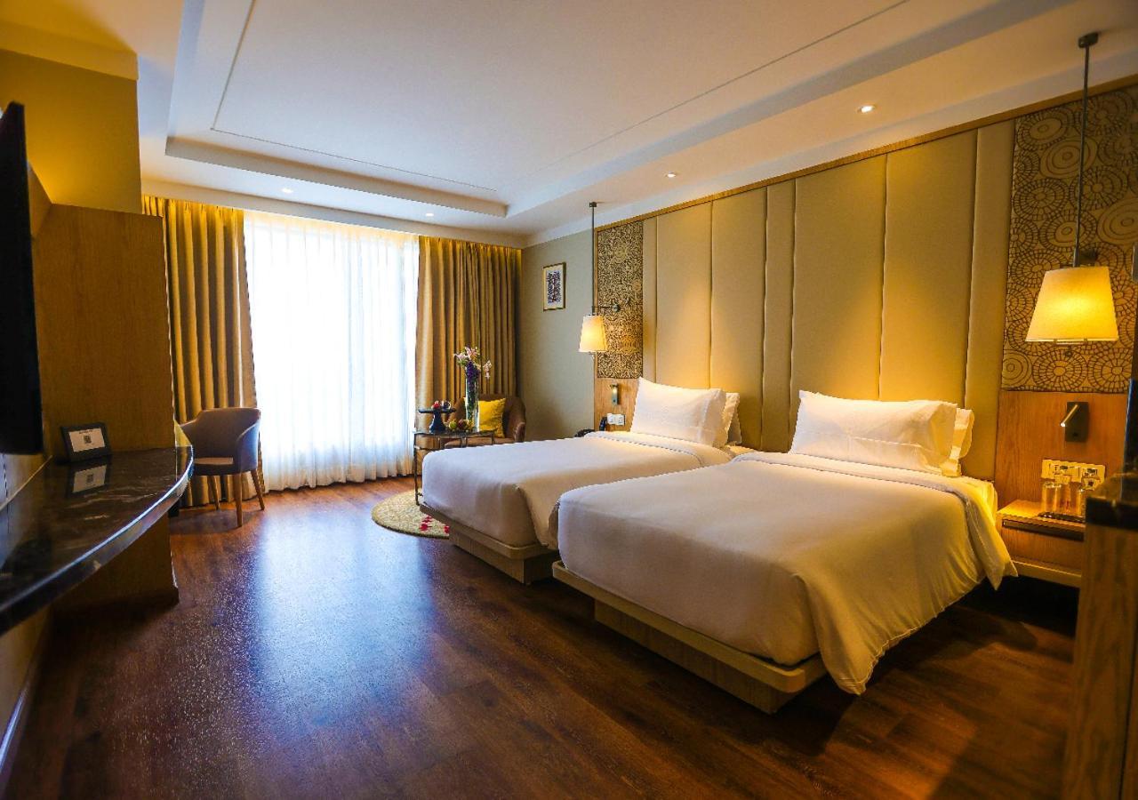 Radisson Bhopal Ξενοδοχείο Εξωτερικό φωτογραφία