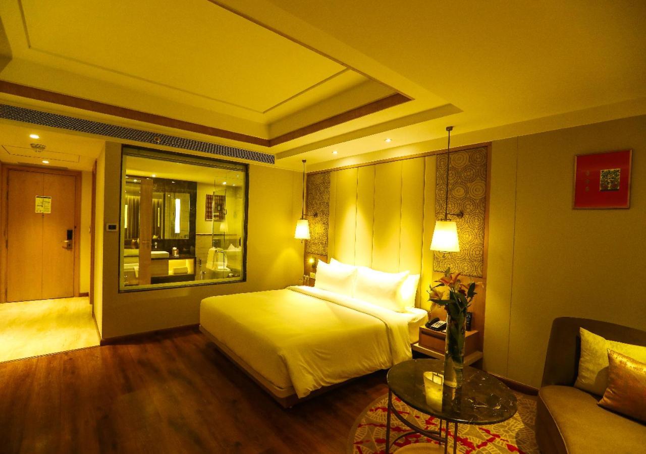 Radisson Bhopal Ξενοδοχείο Εξωτερικό φωτογραφία