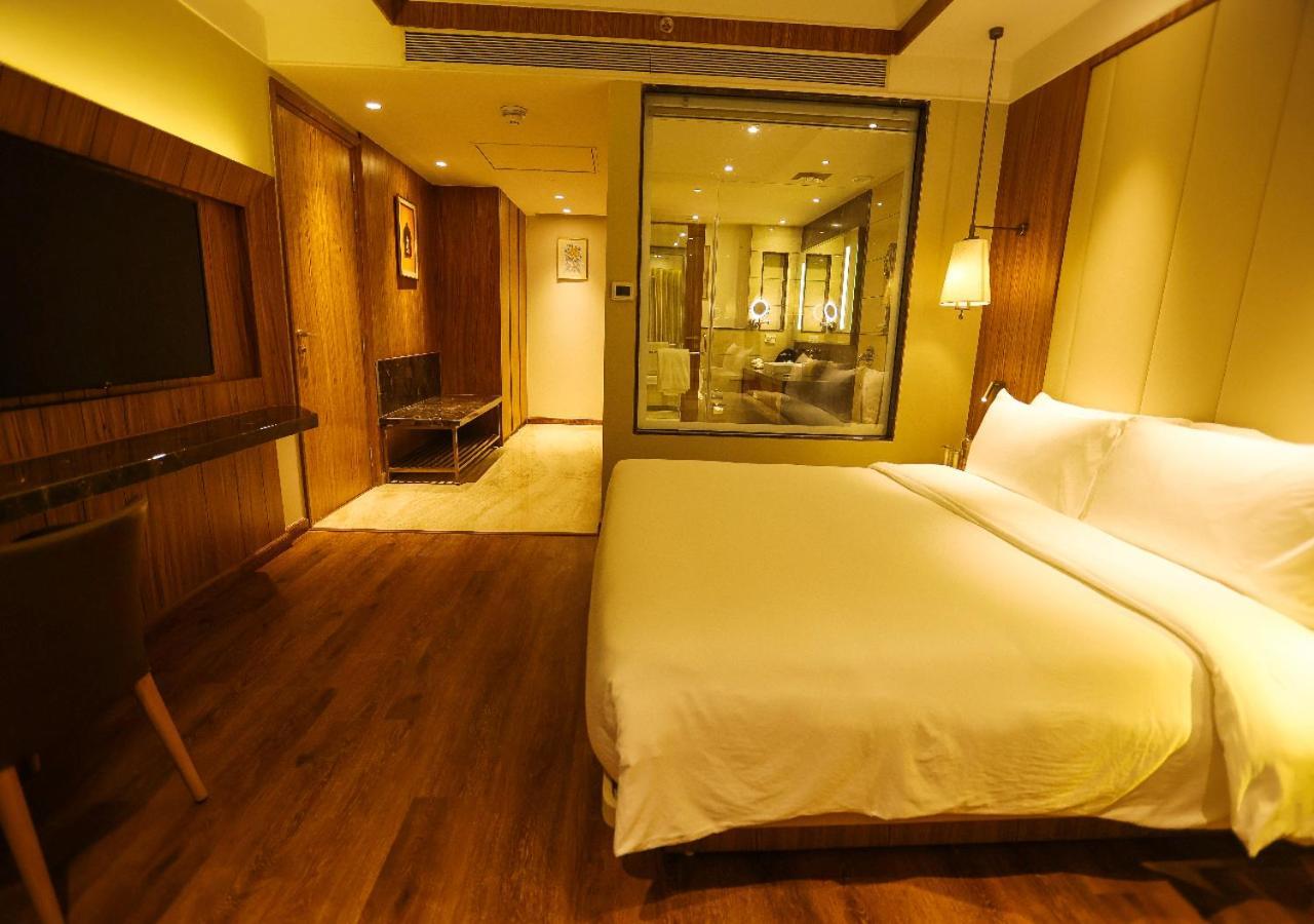 Radisson Bhopal Ξενοδοχείο Εξωτερικό φωτογραφία